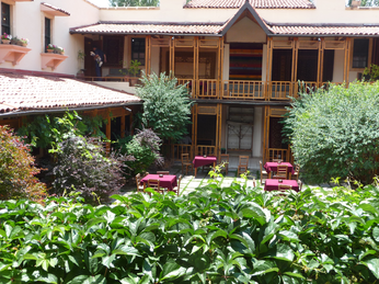 P1040600.JPG 3456x2592 index 356